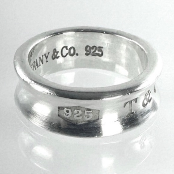 🔥 EUC AUTHENTIC TIFFANY CONCAVE 1837 STERLING SILVER 925 RING SIZE 8.25 - Picture 7 of 8